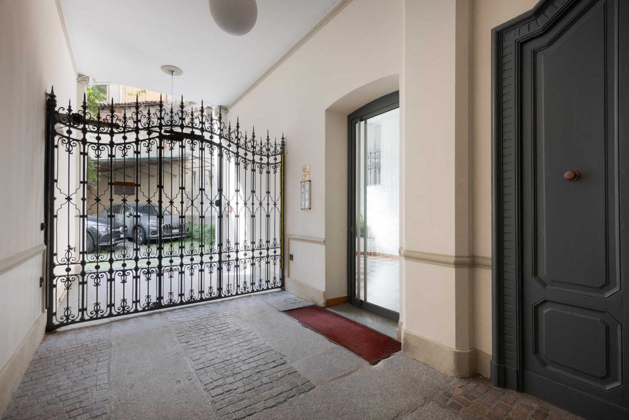 Casa Cosy Suite Duomo Milan Exterior photo